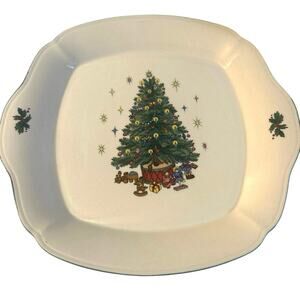 Tis The Season Tablemates 10” serving platter Made in Malaysia excellent Condit
